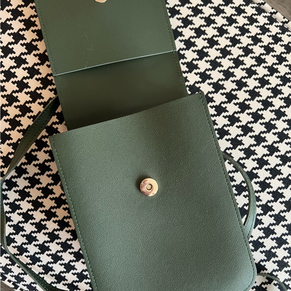 Army green crossbody - Picture 5 of 7